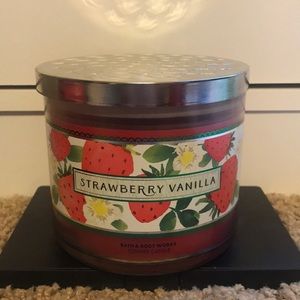 Bath and Body Works 3-wick Candle